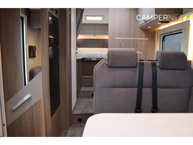 Carado T447 140 PS Automatik | Pro+ Paket | Hubbett | L&auml;ngsbetten | Separate Dusche | Markise | Neu ab Lager lieferbar | Foto: 10