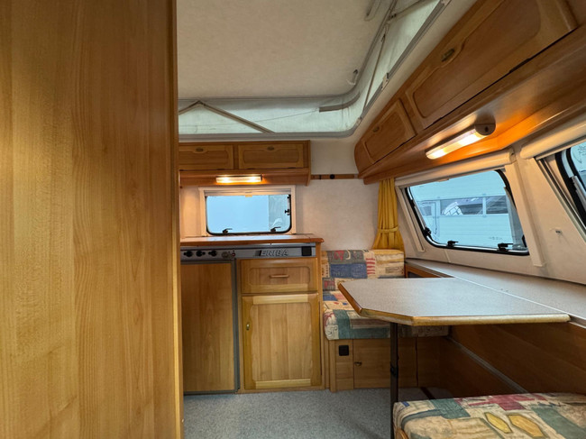 Eriba Touring Triton 410 Luifel Voortent 1ste eigenaar INCL STALLING foto: 6