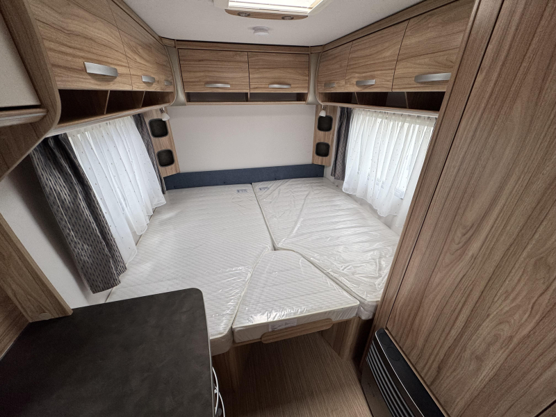 Eriba Nova Light 442  foto: 7