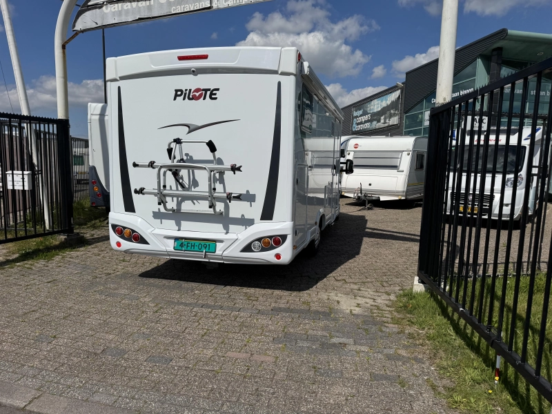 Pilote Essentiel P 700 enkele bedden & cruise  foto: 20