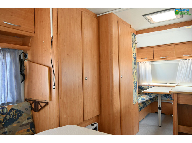 Knaus Blue Line 450TF photo : 8