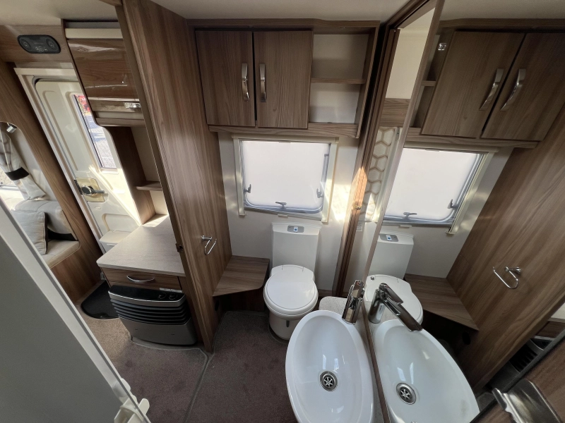 Sprite Cruzer 520 SR Mover Sackmarkise Queensbett Foto: 14