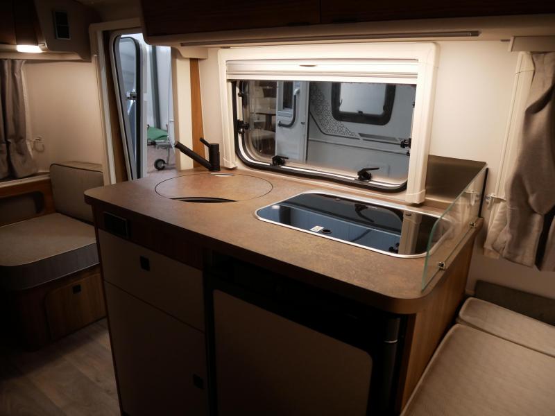 Eriba Touring 430 GRATIS MOVER en LUIFEL  foto: 6