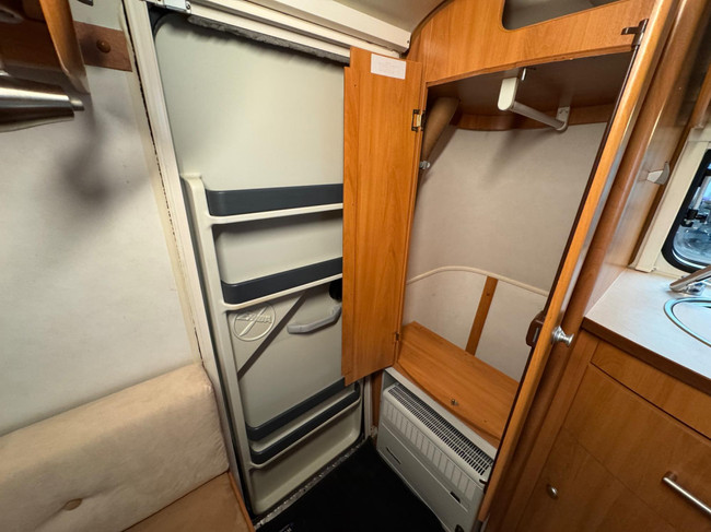 Eriba Touring Puck L 230 GT Legend foto: 18