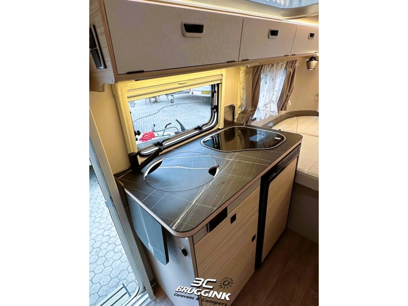 Eriba Touring 430 - HERFSTAANBIEDING  foto: 8