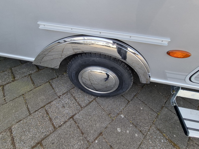 Eriba Touring 630 Urban foto: 4