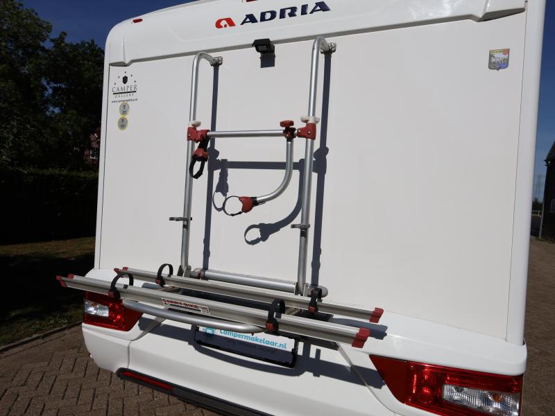 Adria Matrix Newline 670 SC Queensbed + hefbed  foto: 17