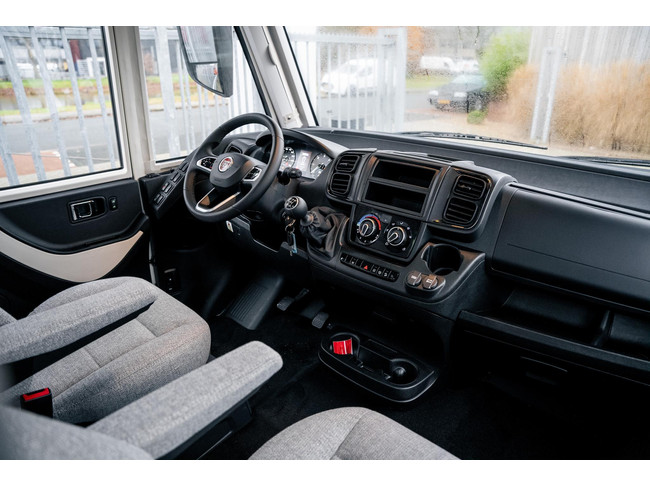 Hymer Exsis I 580 Pure Integraal met Hefbed Hymer Exsis I 580 Pure foto: 13