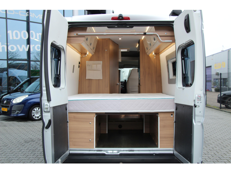 Adria Sun Living 65 SL Single beds - 160HP AUT photo: 16