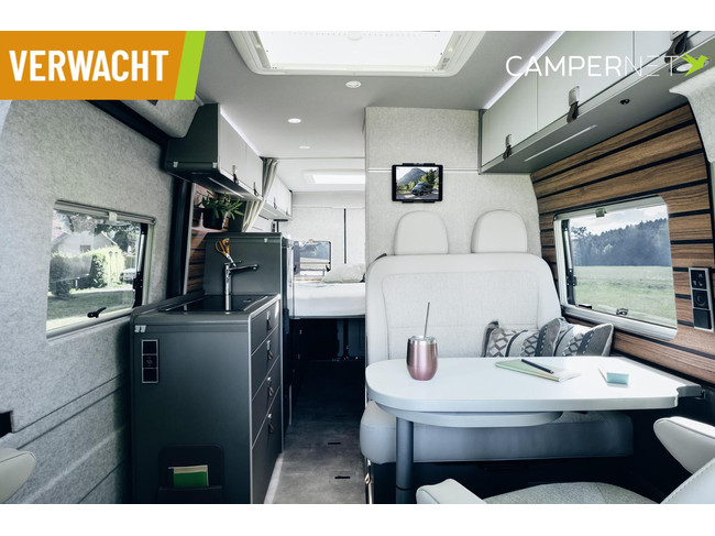 Hymer Yellowstone 140hp Automatic | Single beds | Diesel heating | Maxi Chassis | Adaptive Cruise | Backrack | photo: 4