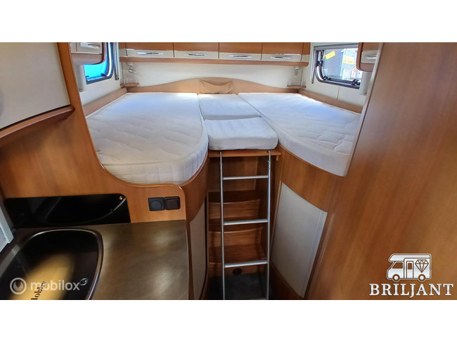 Hobby T 500 GESC .. 2009 camas individuales foto: 7