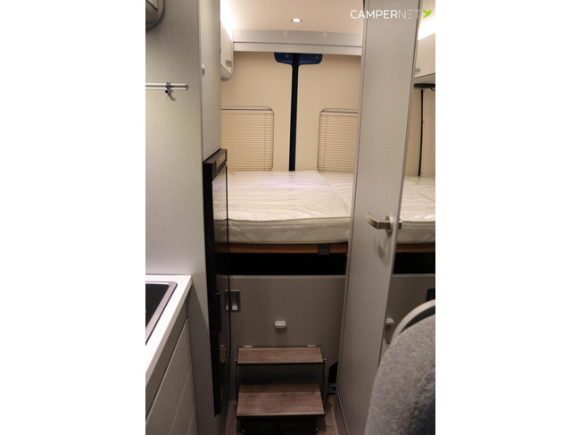 Hymer Free S 600 Blue Evolution 170hp Automatic | 5.93m | Pop-top roof | Adaptive Cruise | Tow bar | Lithium battery | photo: 18