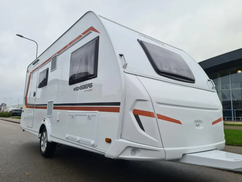 Weinsberg CaraOne Edition HOT 480 QDK 2025, 3 Stapelbedden!  foto: 1