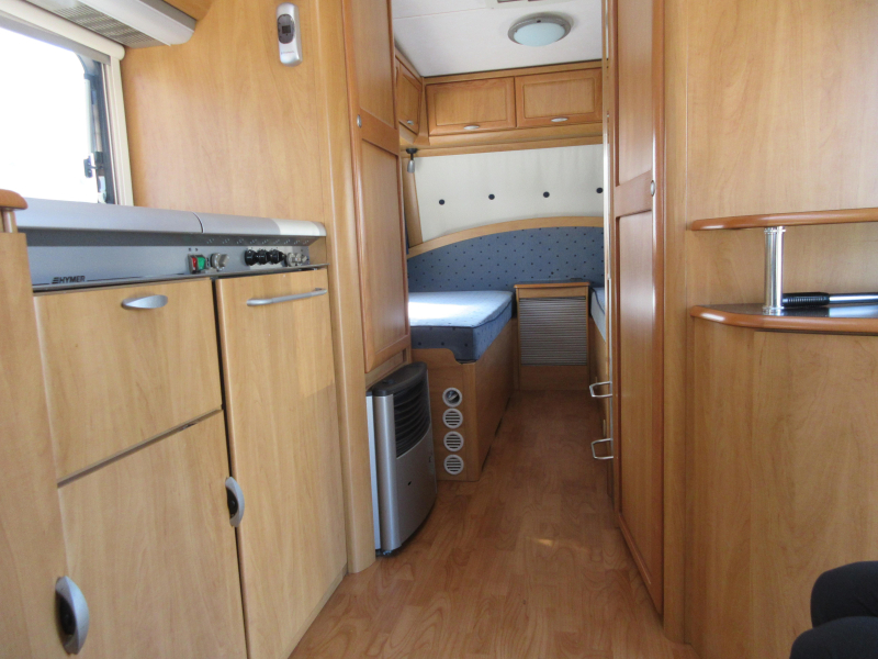 Eriba Nova 532 WITH AIR CONDITIONING AND MOVER photo: 2
