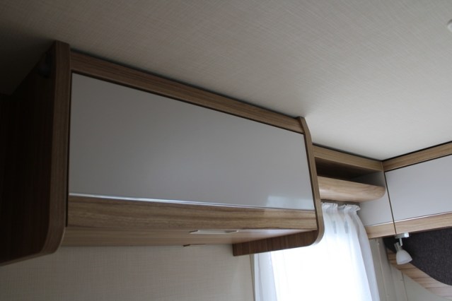 Hymer Exsis I 678 Fiat AUTOMAAT 160 pk enkele bedden Smal en lichtgewicht (54  foto: 46