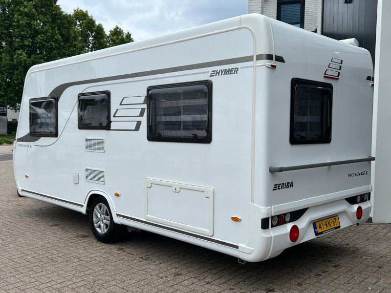 Eriba Nova Winner Edition 465 GL mover, toldo, aire acondicionado foto: 7