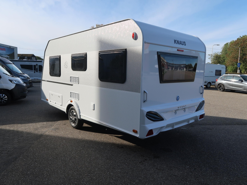 Knaus Sport 450 FU ROUND SEATING FRENCH BED!! photo: 19