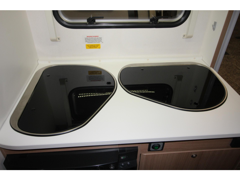 Adria Aviva Lite 390 PS Mover,Voortent,Fietsenrek  foto: 16