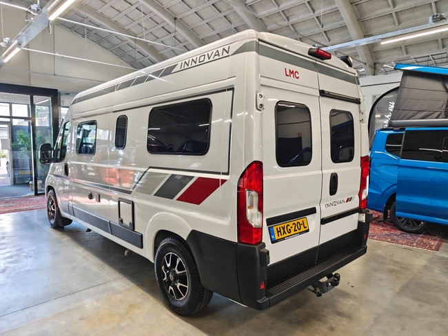 LMC INNOVAN 600 140PK Skyroof , Solar, Facelift foto: 6