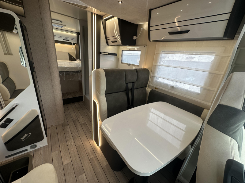 McLouis MC4 379 Fiat 140PK Automaat NIEUW  foto: 5