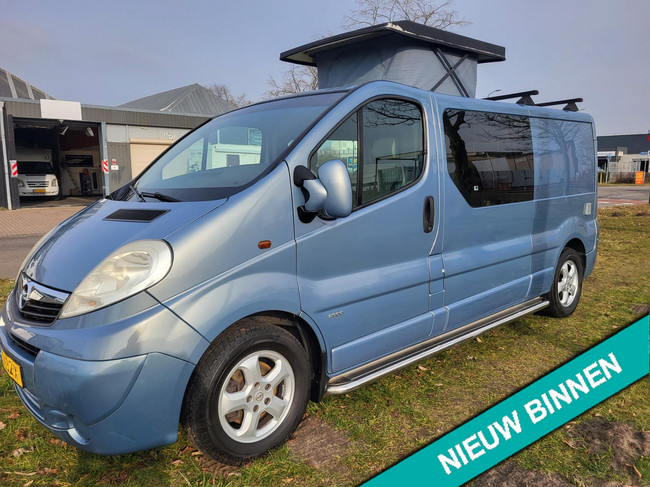 Opel VIVARO-2 2.5CDTI Camperbus AUTOMAAT foto: 2