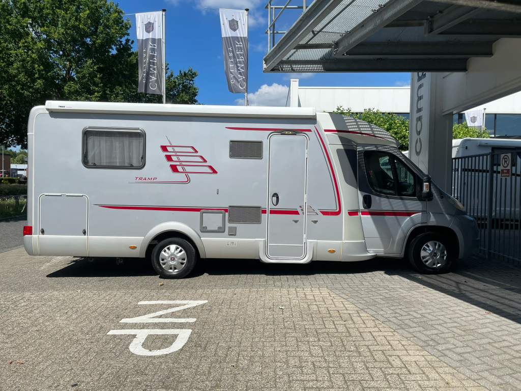 Hymer Tramp 698 CL QUEENSBED 3LTR 160 PK BR-SYSTEEM CAMERA photo: 3