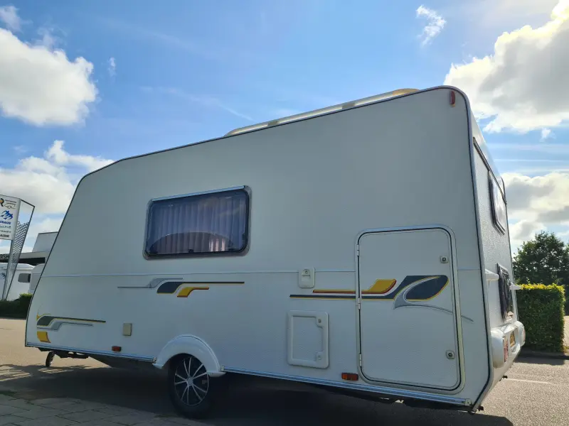 Sterckeman Starlett Executive 470 PE Stapelbed/vast bed/890 kg  foto: 5