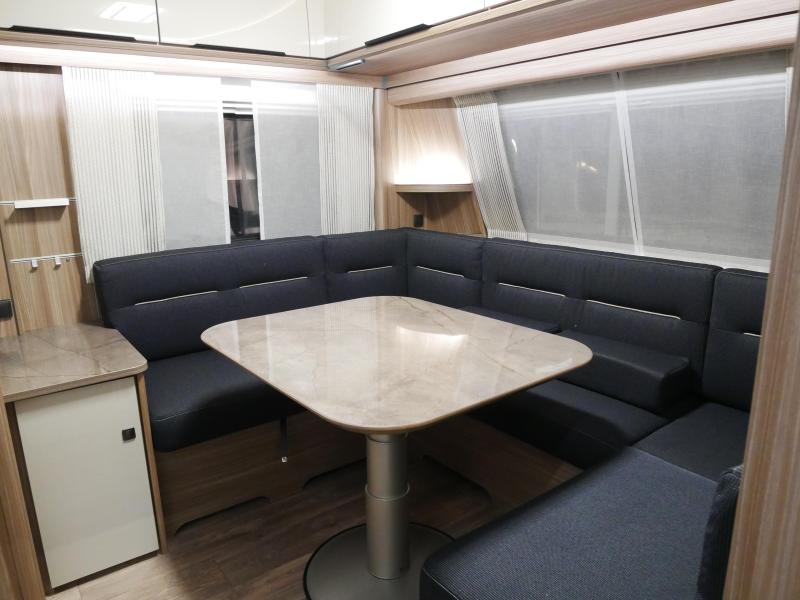 Fendt Tendenza 560 SFDW nu met GRATIS mover 