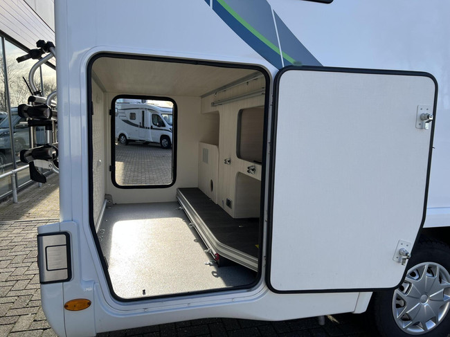 Chausson 627GA Premium 170PK Automaat Enkele Bedden Hefbed 2X Airco Luifel foto: 22