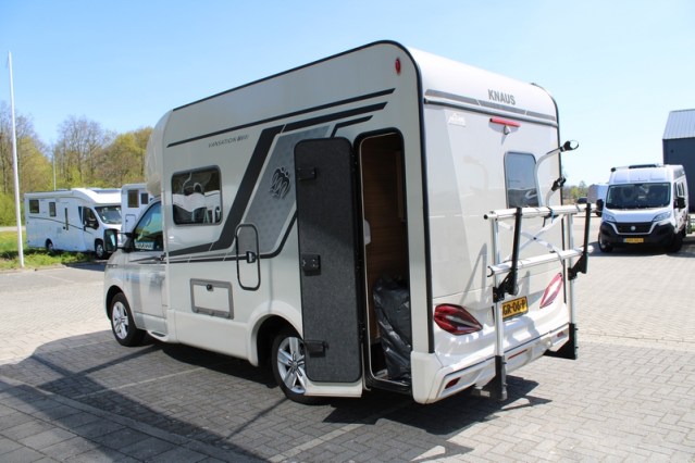 Zeer compacte Knaus Tourer VAN 500 LT Bulli AUTOMAAT voorzien van Face to Face salon (82  foto: 6