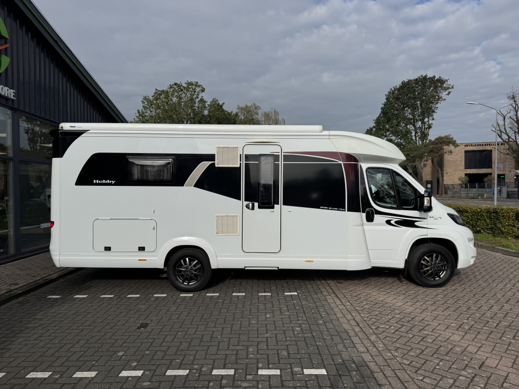 Hobby  Optima de Luxe T70 E foto: 5