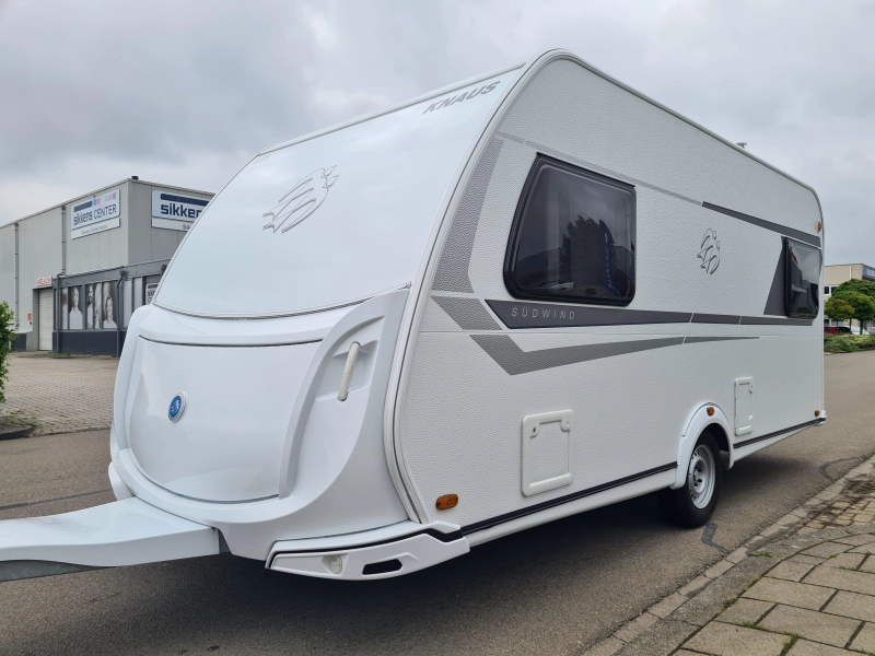 Knaus Sudwind 460 EU  foto: 4