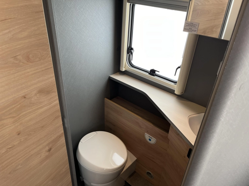 Dethleffs Just Camp T 7052 DBM NEU UND UNBENUTZT Foto: 6