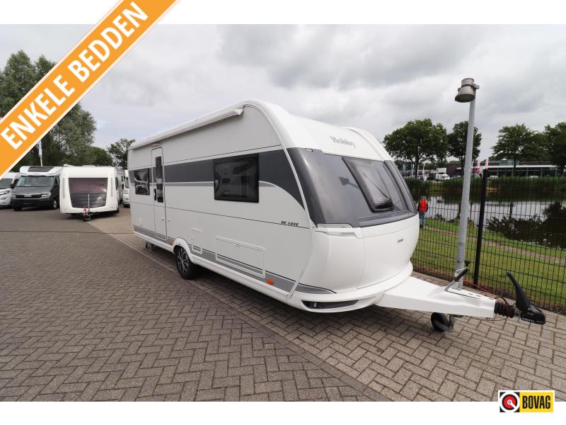 Hobby Excellent 460 UFE Toldo / Remolcador Reich