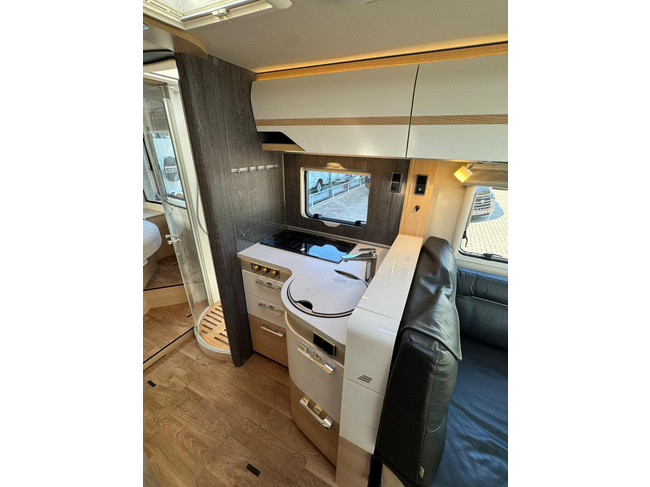 Hymer BML-I 790 Masterline Queensbed Hefbed Alde EP Level Oven Trekhaak Luifel foto: 11