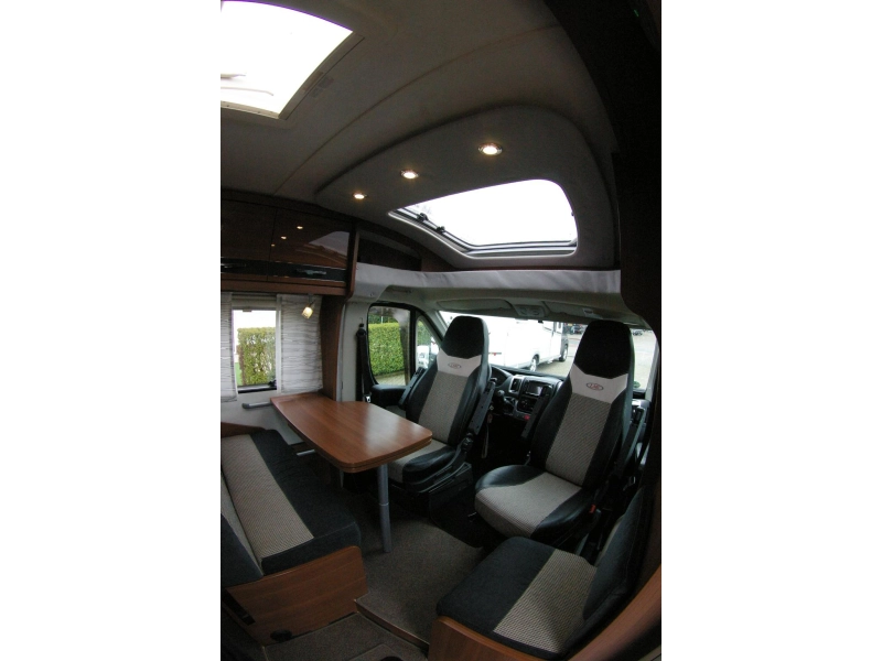 LMC Breezer 646 G Enkele bedden, XXL Garage  foto: 5