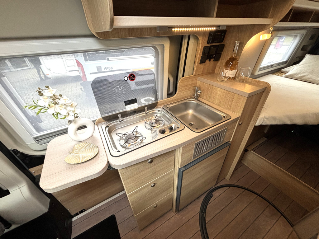 Knaus  BoxStar 600 Platinum Selection 5.99m ENKELE BEDDEN foto: 6