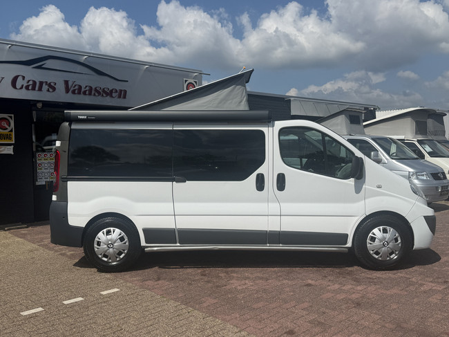Renault traffic buscamper professioneel omgebouwd hefdak airco cruise ctr 2 slaapplaatsen luifel thule foto: 1