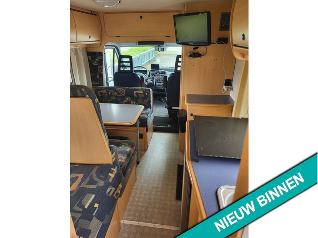 Fiat 230 1.9td Chausson 4 persoons foto: 8