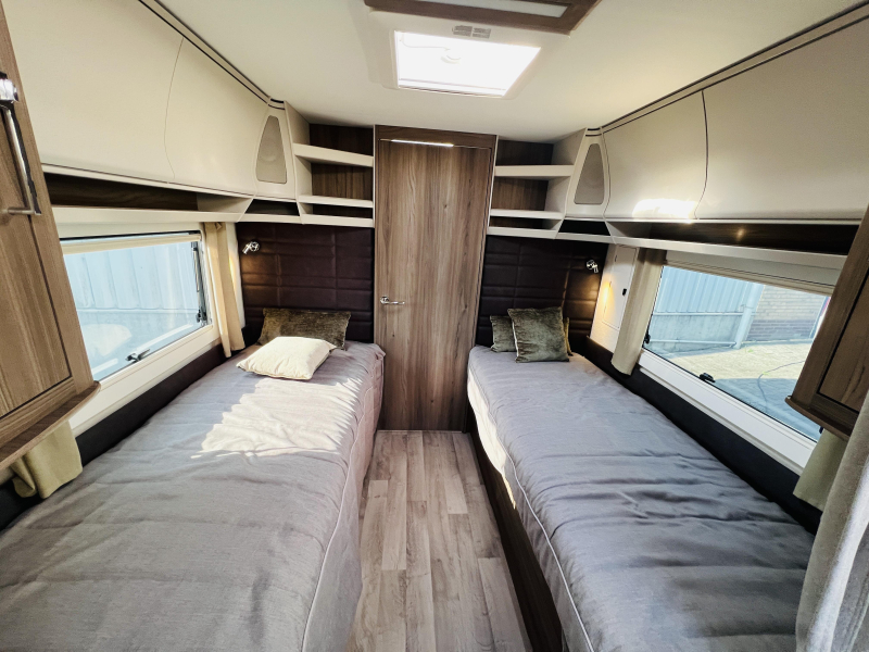 Kabe Royal 630 TDL FK KS E2 t&aacute;ndem foto: 15