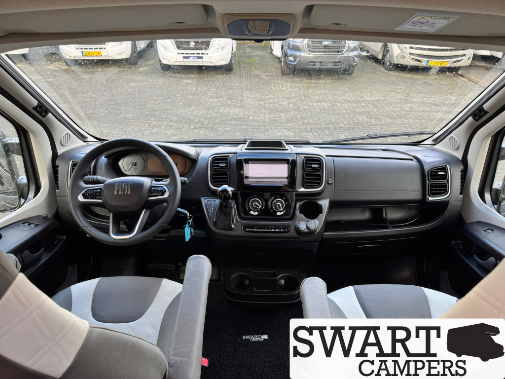 Knaus Boxlife 600 MQ Platinum Selection, Dwarsbed Automaat foto: 9