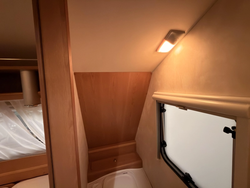 Kip Sky line Special 47 TDB +avance+mover+toldo foto: 13