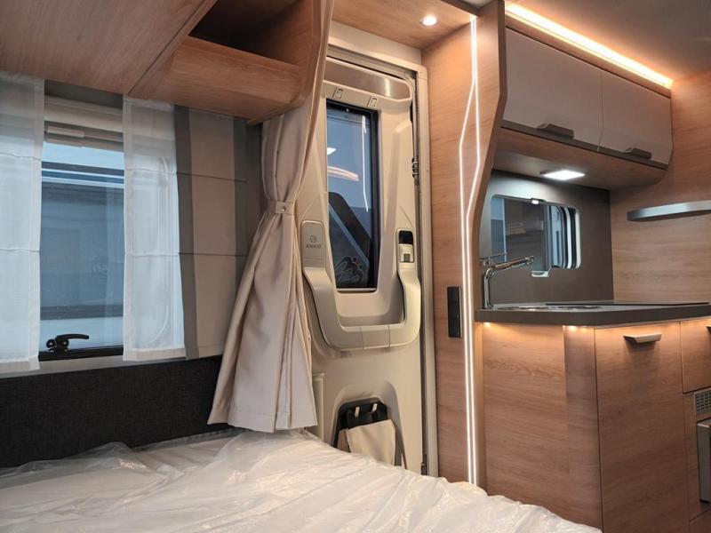 Knaus Sudwind 60 Years 500 QDK 3 stapelbedden!  foto: 9