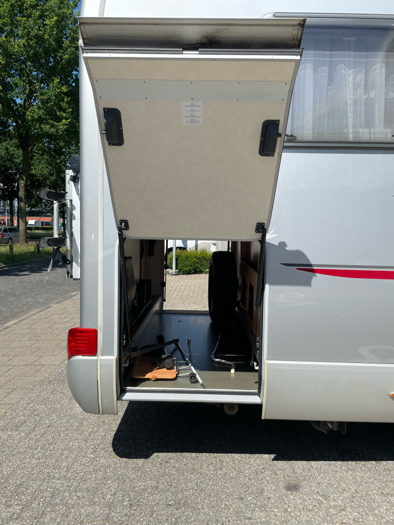 Hymer Tramp 698 CL QUEENSBED 3LTR 160 PK BR-SYSTEEM CAMERA  foto: 21