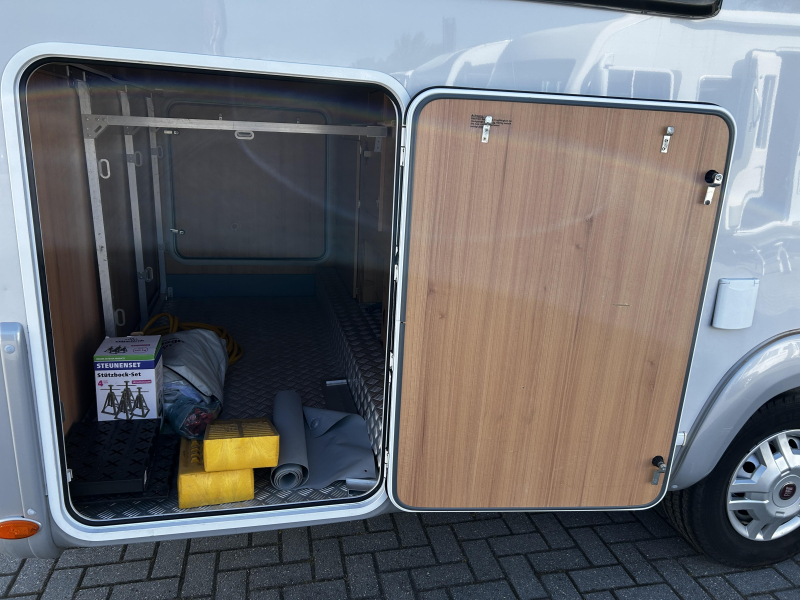 LMC Breezer 714 Alkoof/2013/Enkele-bedden  foto: 6