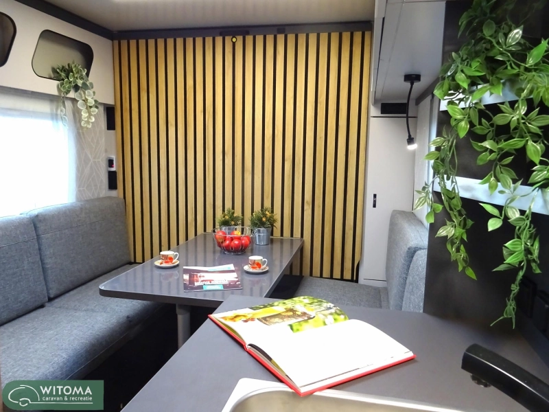Knaus Yaseo 500 DK € 6.610 Korting  foto: 3