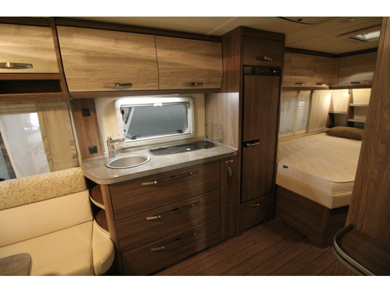 Tabbert Rossini 490 TD Airco, Thule 6300, Mover  foto: 7