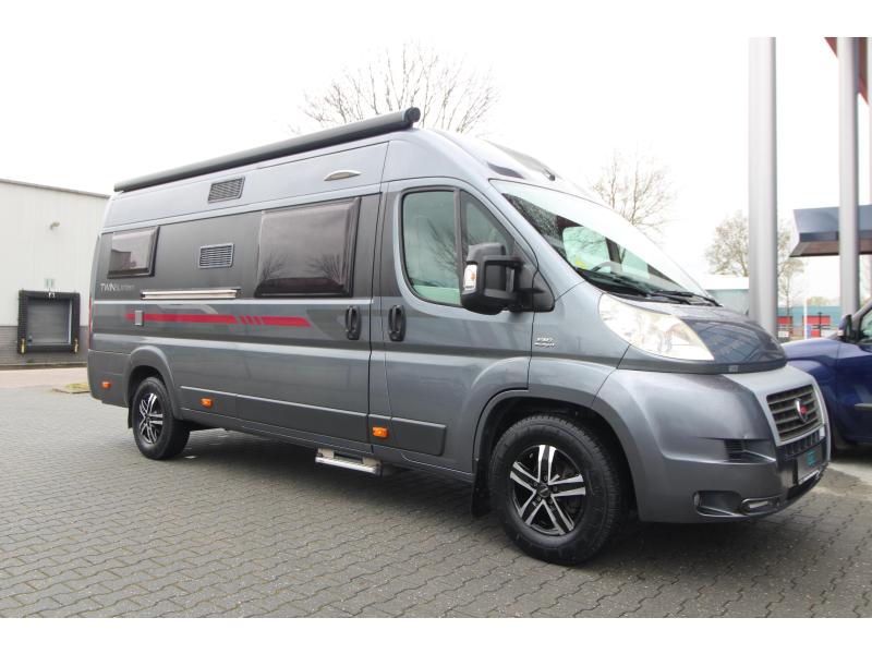 Adria Twin Titanium 640 SLX Enkele bedden - EURO5  foto: 3
