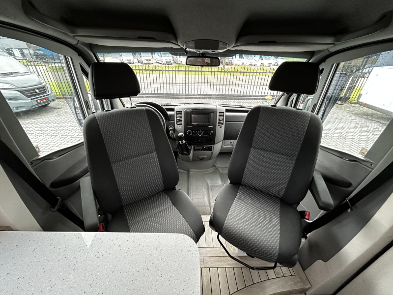 Volkswagen Crafter Enkele-bedden/zeer-uniek  foto: 17