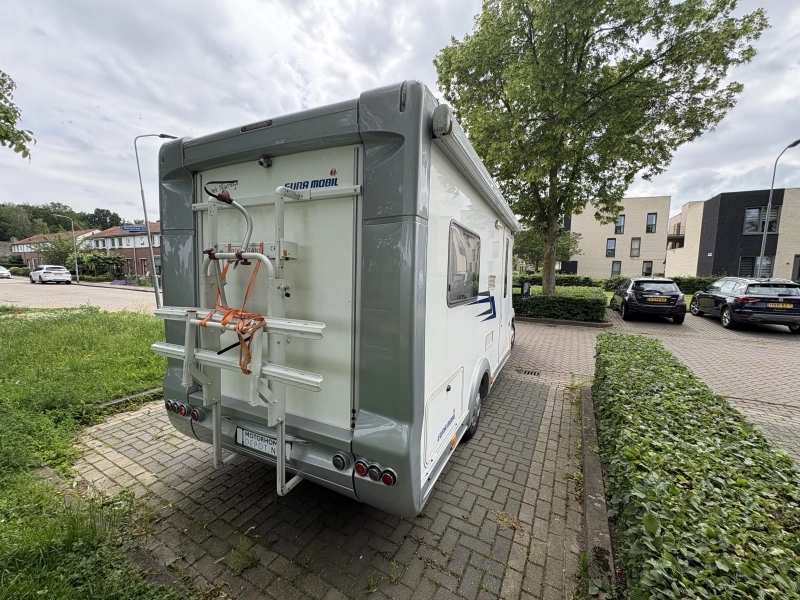 Eura Mobil Terrestra 670 SB Franz&ouml;sisches Bett Foto: 1